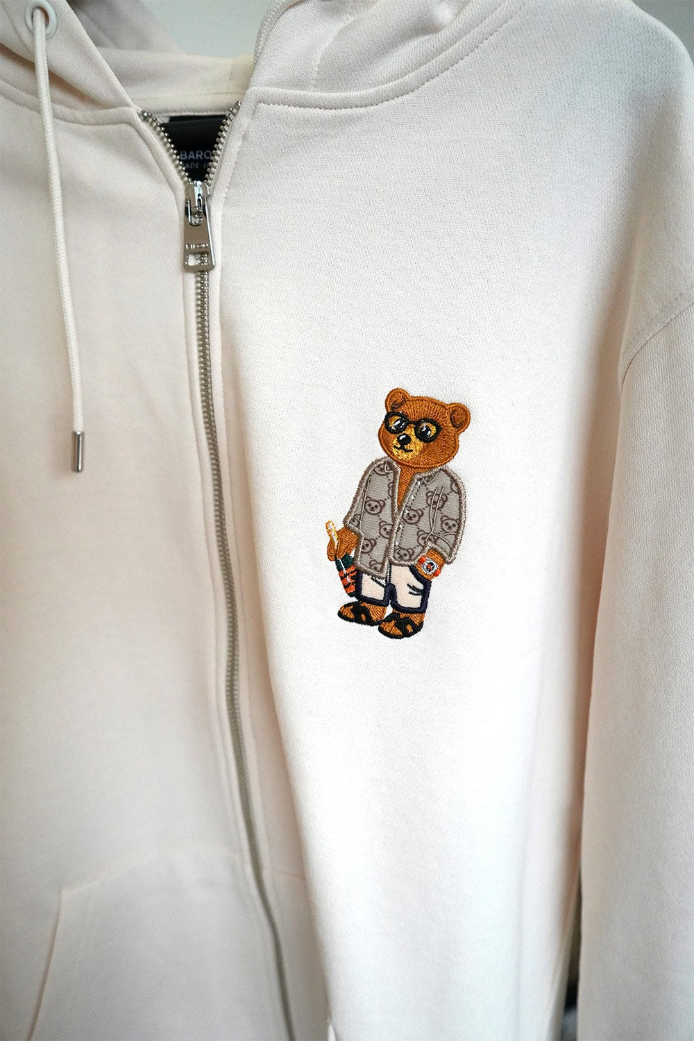 SS25 Embroidered Zip Hoodie Filou CXVIII. - Pearl white