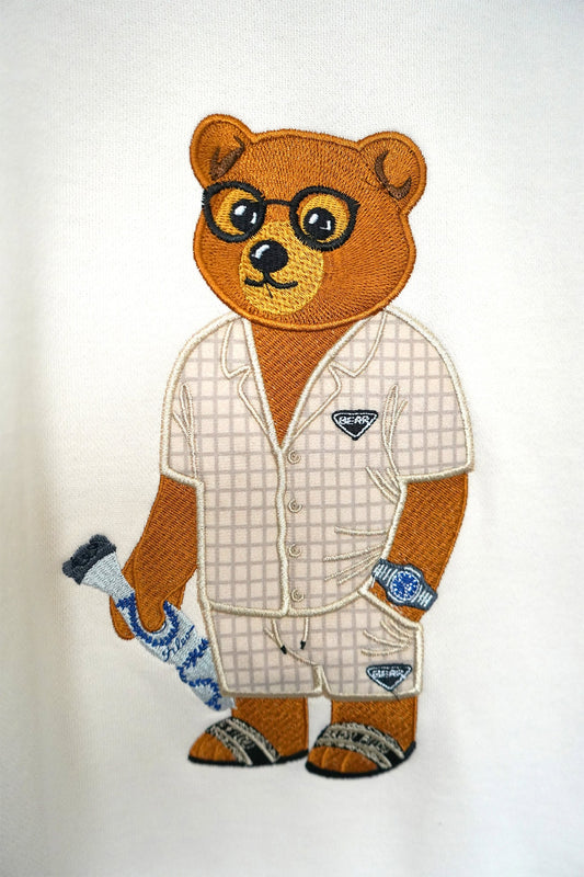 SS25 Embroidered Shorts Filou CXIII. - Pearl white